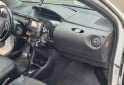 Autos - Toyota Etios 2017 Nafta 99000Km - En Venta