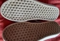 Indumentaria - Zapatillas Femeninas Vans Originales Talle 36 Como nuevas - En Venta