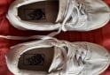 Indumentaria - Zapatillas Femeninas Vans Originales Talle 36 Como nuevas - En Venta