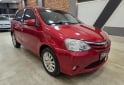 Autos - Toyota ETIOS 1.5 XLS 5 PTAS 2014 Nafta 177000Km - En Venta