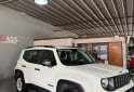 Camionetas - Jeep RENEGADE SPORT 1.8 2022 Nafta 46000Km - En Venta