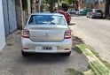 Autos - Renault Logan 2014 GNC 174000Km - En Venta