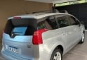 Autos - Peugeot 5008 2017 Nafta 154000Km - En Venta