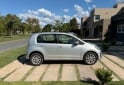 Autos - Volkswagen Up High 2017 Nafta 110000Km - En Venta