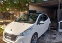 Autos - Peugeot 208 feline 2014 Nafta 106000Km - En Venta