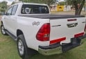 Camionetas - Toyota Hilux SR 4x4 2019 Diesel 295000Km - En Venta