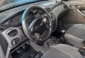 Autos - Ford Focus ghia 1 2001 Diesel 210000Km - En Venta