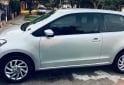 Autos - Volkswagen Up high 2017 Nafta 77000Km - En Venta