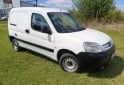 Utilitarios - Peugeot Partner 2016 GNC 128000Km - En Venta