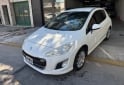 Autos - Peugeot 308 1.6 active 2015 Nafta 145000Km - En Venta