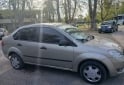 Autos - Ford Fiesta max 2006 GNC 230000Km - En Venta