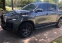 Camionetas - Toyota Hilux SRV Automática 4x2 2021 Diesel 50000Km - En Venta