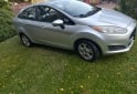 Autos - Ford Fiesta Kintetic 2014 Nafta 86000Km - En Venta
