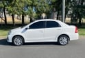 Autos - Toyota Etios 2017 Nafta 229000Km - En Venta