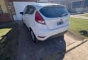 Autos - Ford Fiesta Kinetic 2016 Nafta 150000Km - En Venta