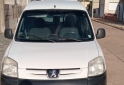 Utilitarios - Peugeot Partner kangoo Fiorino 2010 Nafta 270Km - En Venta