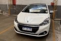 Autos - Peugeot 208 Feline 2018 Nafta 85000Km - En Venta