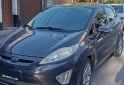 Autos - Ford Fiesta Titanium 2013 Nafta 200000Km - En Venta