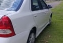 Autos - Toyota Etios xls 2017 GNC 300000Km - En Venta