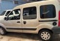 Utilitarios - Renault kangoo 2015 GNC 185000Km - En Venta