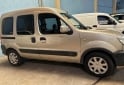 Utilitarios - Renault kangoo 2015 GNC 185000Km - En Venta