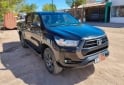 Camionetas - Toyota Hilux SR 2023 Diesel 45000Km - En Venta