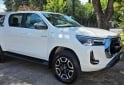 Camionetas - Toyota Hilux SRV 4x2 AT 2.8 2022 Diesel 16500Km - En Venta