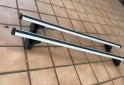 Accesorios para Autos - Ba�l De Techo Thule + Barras Portaequipaje Toyota SW4 Como Nuevo - En Venta