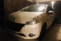 Autos - Peugeot 208 allure touchscreen 2016 Nafta 128000Km - En Venta