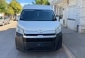 Utilitarios - Toyota Hiace l2h2 2024 Diesel 17000Km - En Venta