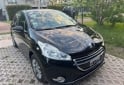 Autos - Peugeot 208 2015 Nafta 132000Km - En Venta
