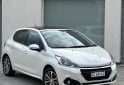 Autos - Peugeot 208 feline 2018 Nafta 89000Km - En Venta