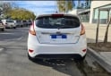 Autos - Ford FIESTA KINECTIC  SE 2015 Nafta 61000Km - En Venta