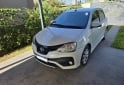 Autos - Toyota Etios 2018 Nafta 80000Km - En Venta