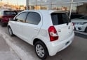 Autos - Toyota Etios xs 2015 Nafta 36000Km - En Venta