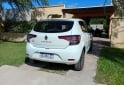 Autos - Renault Sandero intens 2023 GNC 38000Km - En Venta