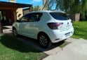 Autos - Renault Sandero intens 2023 GNC 38000Km - En Venta