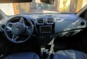 Autos - Renault Sandero intens 2023 GNC 38000Km - En Venta