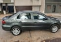 Autos - Volkswagen Voyage con gnc 2014 GNC 98000Km - En Venta