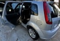 Autos - Ford Fiesta Ambiente Plus 2011 Nafta 161000Km - En Venta