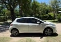 Autos - Peugeot 208 felline techo panoram 2015 Nafta 100000Km - En Venta