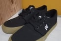 Indumentaria - ZAPATILLAS DC 38/39 NUEVAS UNISEX - En Venta