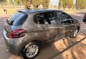 Autos - Peugeot 208 tiptronic allure nav 2017 Nafta 75500Km - En Venta