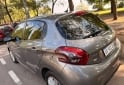 Autos - Peugeot 208 tiptronic allure nav 2017 Nafta 75500Km - En Venta