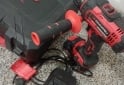 Herramientas - Líquido herramientas en maletín nuevas poco uso taladros black Decker y DAIHATSU - En Venta