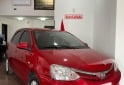 Autos - Toyota TOYOTA ETIOS XLS 2014 Nafta 120000Km - En Venta