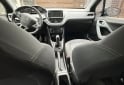 Autos - Peugeot 208 2014 Nafta 123000Km - En Venta