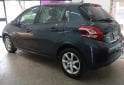 Autos - Peugeot 208 2014 Nafta 123000Km - En Venta
