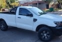 Camionetas - Ford Ranger cabina simple 2017 Diesel 105000Km - En Venta