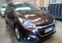 Autos - Peugeot 208 2019 Nafta 62000Km - En Venta